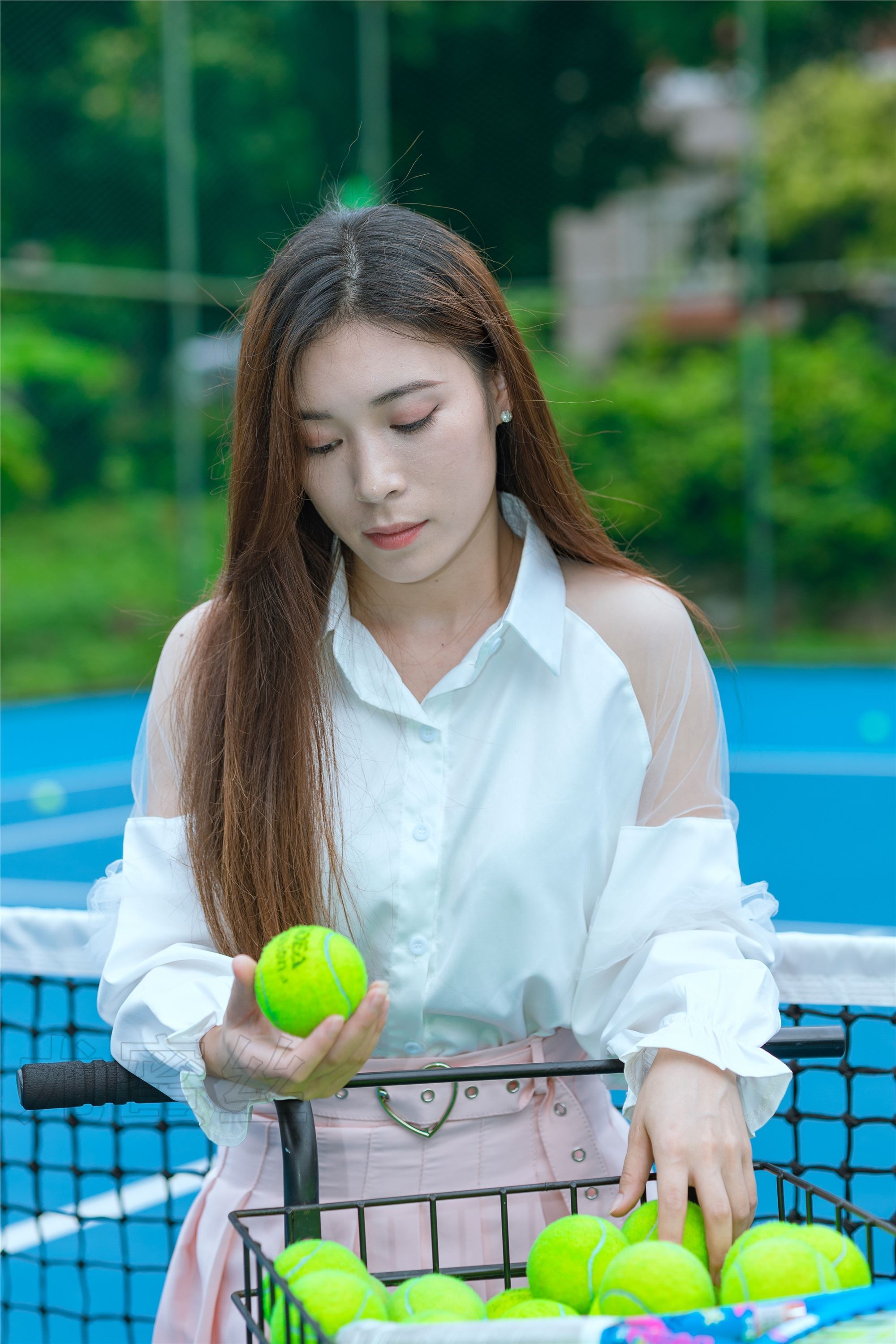 尤蜜丝 穿搭写真 NO.058